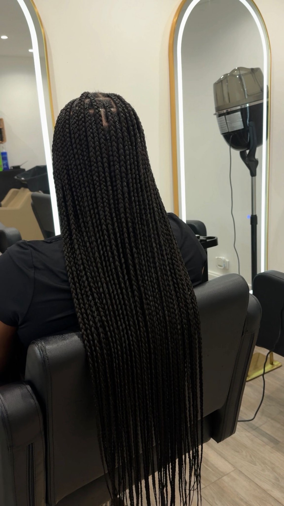 Braid knotless medium réalisé chez FF Beauty